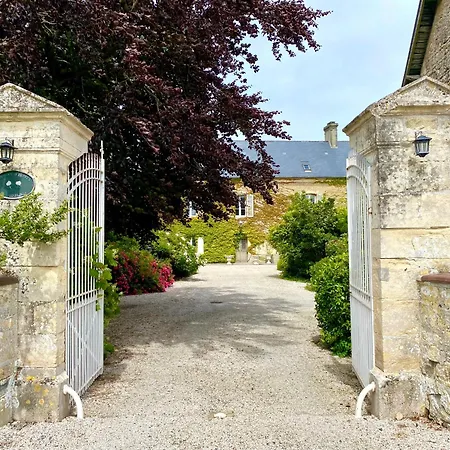 Roulage Ferme 18eme Normandie Alojamento de Acomodação e Pequeno-almoço 4*